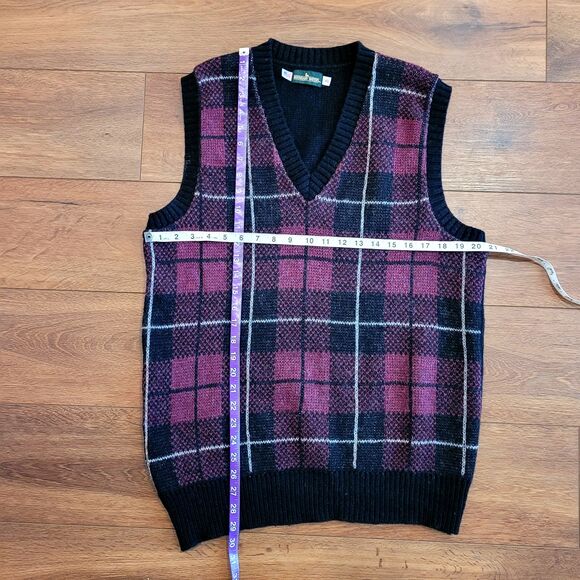 Vintage Wool Blend Sweater Vest XL Mens Plaid USA Red Black Boundary Waters - Picture 3 of 13